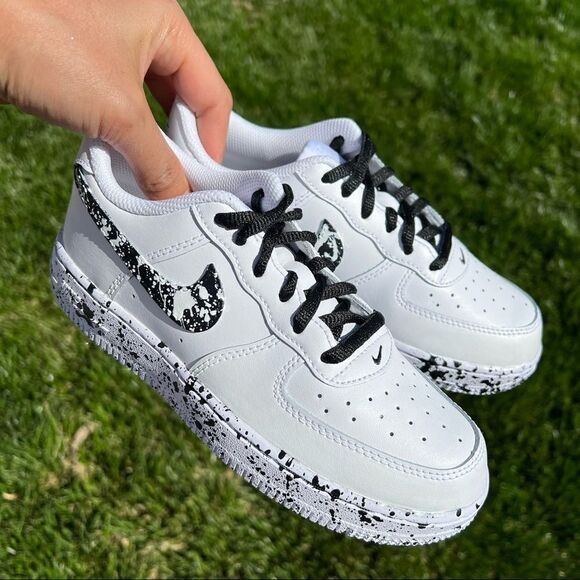 Nike kid's Custom Air Force 1 Black & White Splatter Sneakers NWB - Picture 1 of 7